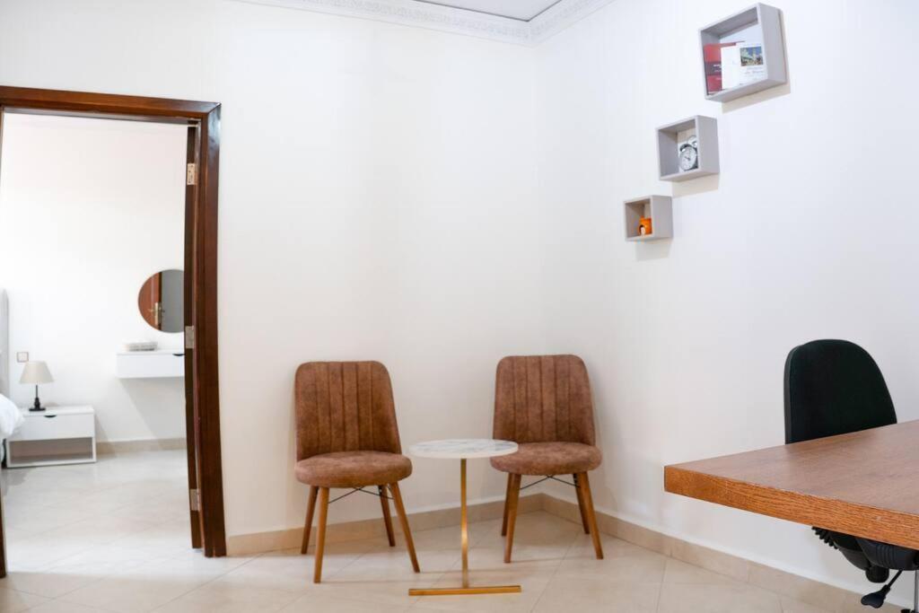 Appart Bien Place Et Fonctionnel Marrakesh Ngoại thất bức ảnh