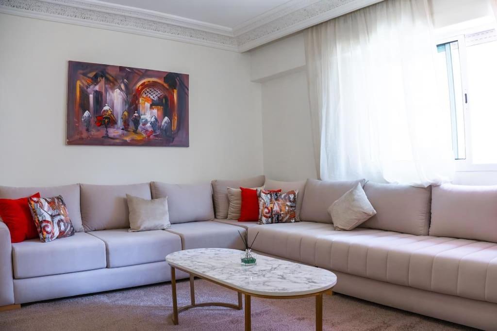 Appart Bien Place Et Fonctionnel Marrakesh Ngoại thất bức ảnh